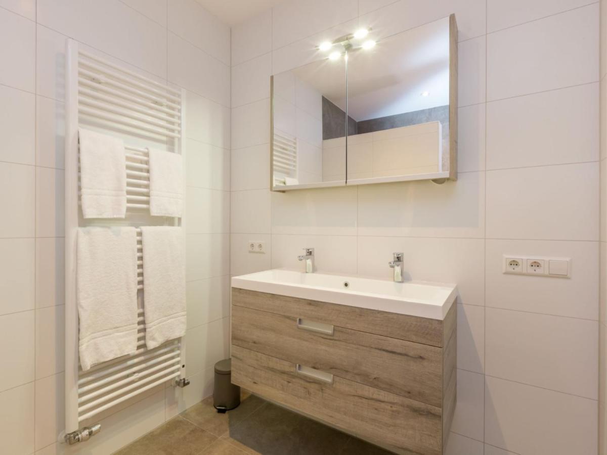 Luxurious Apartment In Zoutelande Near Beach エクステリア 写真